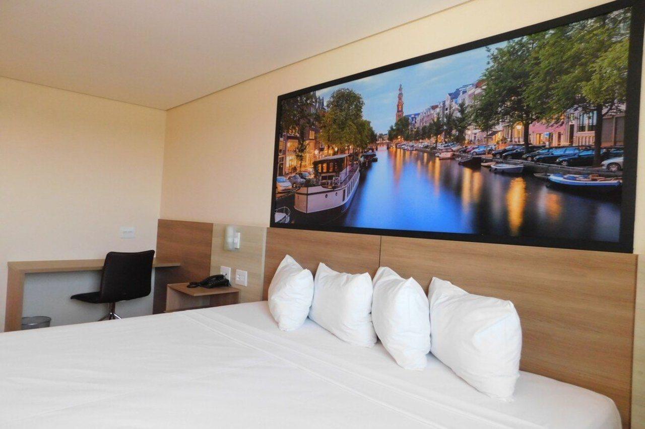 Hotel Amsterdam مونتيس كلاروس المظهر الخارجي الصورة