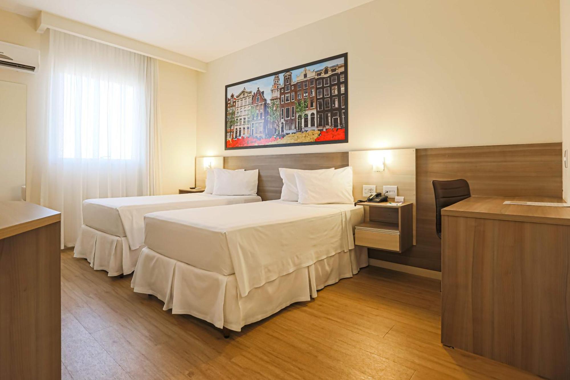 Hotel Amsterdam مونتيس كلاروس المظهر الخارجي الصورة