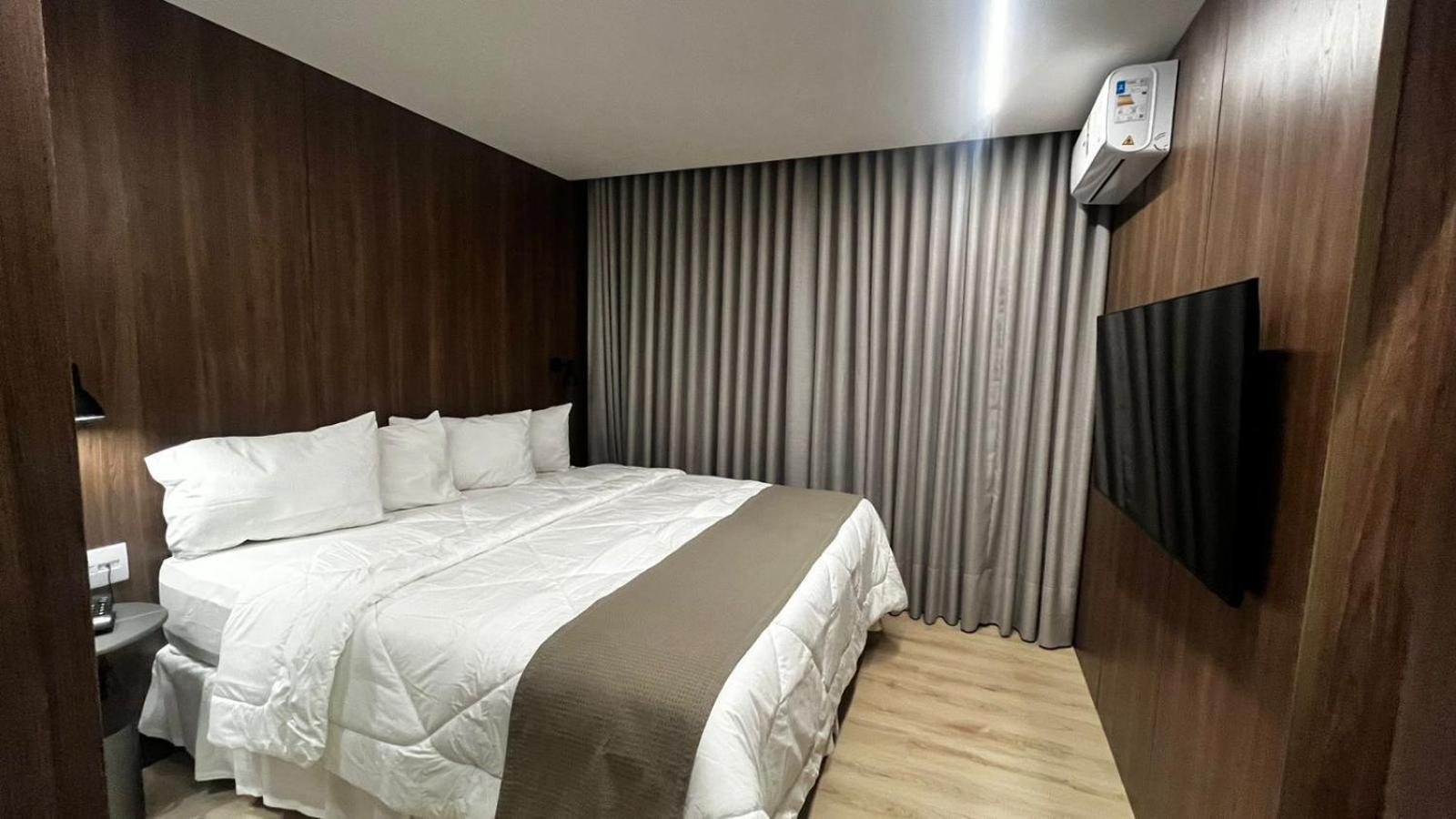 Hotel Amsterdam مونتيس كلاروس المظهر الخارجي الصورة