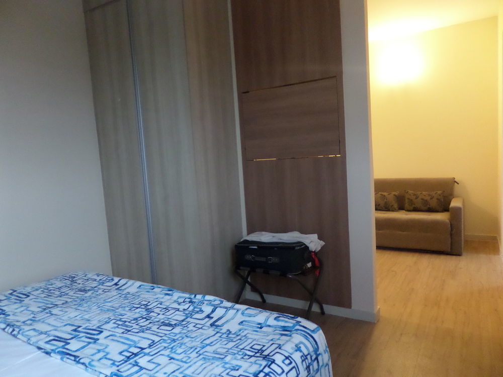 Hotel Amsterdam مونتيس كلاروس المظهر الخارجي الصورة