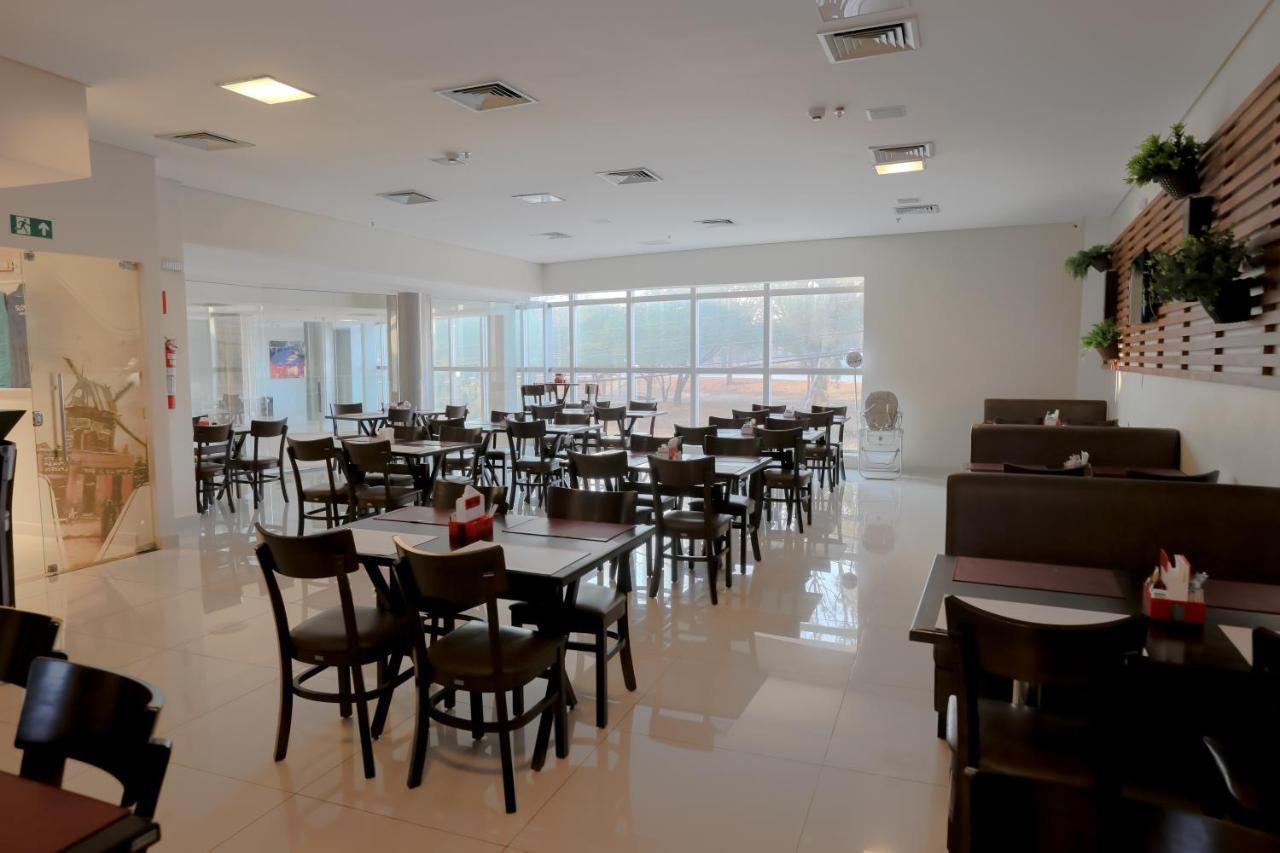 Hotel Amsterdam مونتيس كلاروس المظهر الخارجي الصورة